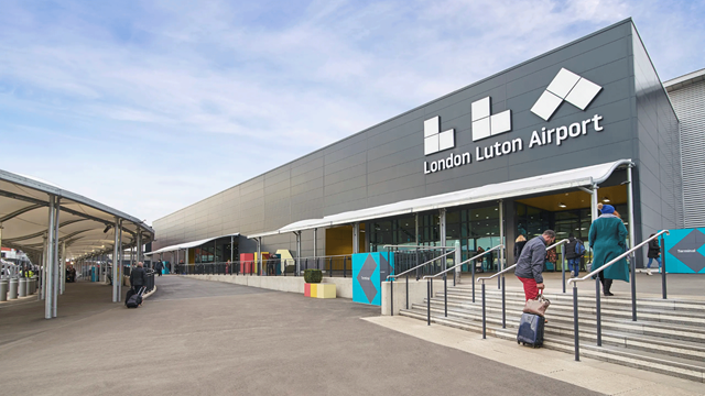 Lundon Luton AIrport_image